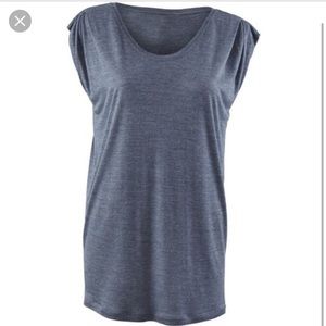 Cabi #259 U-Neck Indigo Tee Size XS